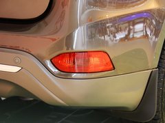 2013款 2.4L 手动 四驱特装版 5座