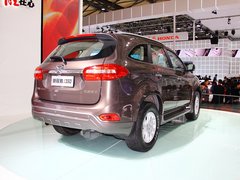 2013款 2.4L 手动 四驱特装版 5座