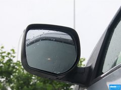 2013款 2.4L 手动 四驱特装版 5座