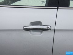 2013款 2.4L 手动 四驱特装版 5座