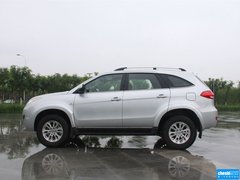 2013款 2.4L 手动 四驱特装版 5座