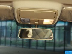 2013款 2.4L 手动 四驱特装版 5座