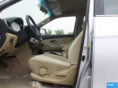 2013款 2.4L 手动 四驱特装版 5座