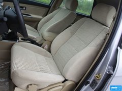 2013款 2.4L 手动 四驱特装版 5座