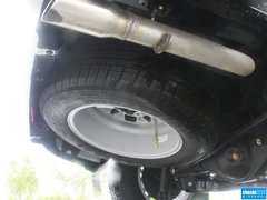 2013款 2.4L 手动 四驱特装版 5座
