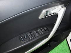 2013款 2.0L 手动 基本型