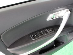 2013款 2.0L 手动 基本型