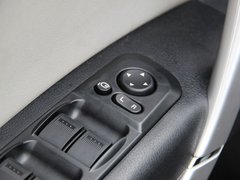 2013款 2.0L 手动 基本型