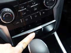 2013款 1.6L 手动 俊酷型