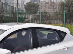 2013款 1.6L 手动 俊酷型