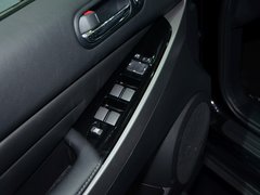 2014款 2.3T 自动 智能四驱运动版 5座