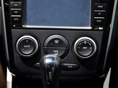 2014款 2.3T 自动 智能四驱运动版 5座