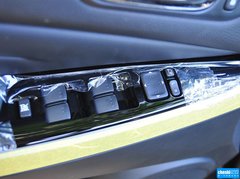 2014款 2.3T 自动 智能四驱运动版 5座
