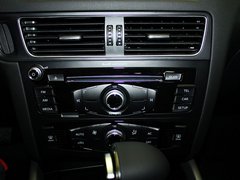 奥迪Q5 2013款 40 TFSI quattro 进取型 5座