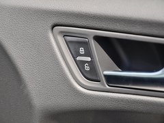 2013款 40 TFSI quattro 技术型 5座