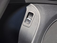 2013款 40 TFSI quattro 技术型 5座