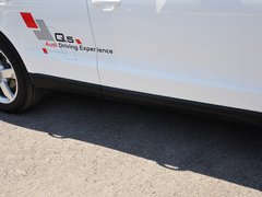 2013款 40 TFSI quattro 技术型 5座