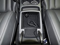 2013款 40 TFSI quattro 技术型 5座