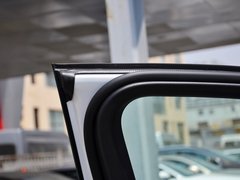 2013款 40 TFSI quattro 舒适型 5座
