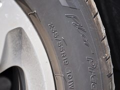 2013款 40 TFSI quattro 舒适型 5座