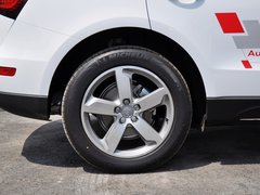 2013款 40 TFSI quattro 舒适型 5座