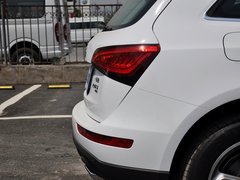 2013款 40 TFSI quattro 舒适型 5座