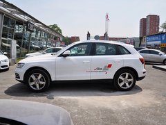 2013款 40 TFSI quattro 舒适型 5座