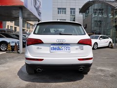 2013款 40 TFSI quattro 舒适型 5座