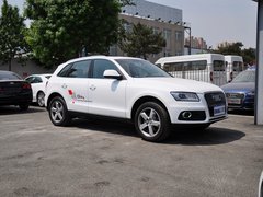 2013款 40 TFSI quattro 舒适型 5座