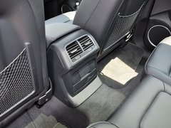 2013款 40 TFSI quattro 舒适型 5座