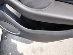 2013款 40 TFSI quattro 舒适型 5座