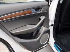 2013款 40 TFSI quattro 舒适型 5座