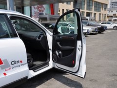 2013款 40 TFSI quattro 舒适型 5座