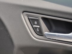 2013款 40 TFSI quattro 舒适型 5座