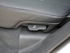 2013款 40 TFSI quattro 舒适型 5座