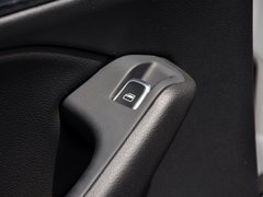 2013款 40 TFSI quattro 舒适型 5座