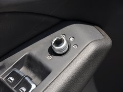 2013款 40 TFSI quattro 舒适型 5座