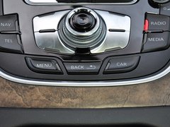 2013款 40 TFSI quattro 舒适型 5座