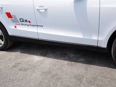 2013款 40 TFSI quattro 舒适型 5座