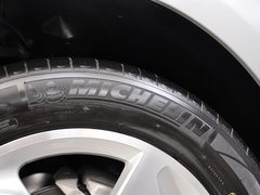2013款 40 TFSI quattro 舒适型 5座
