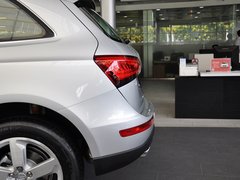 2013款 40 TFSI quattro 舒适型 5座