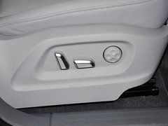 2013款 40 TFSI quattro 舒适型 5座