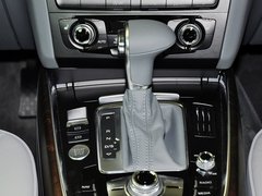 2013款 40 TFSI quattro 舒适型 5座