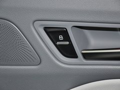 2013款 40 TFSI quattro 舒适型 5座