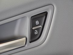 2013款 40 TFSI quattro 舒适型 5座