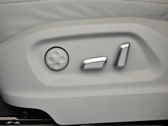 2013款 40 TFSI quattro 舒适型 5座