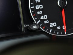 奥迪Q5 2013款 40 TFSI quattro 舒适型 5座