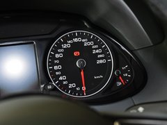 奥迪Q5 2013款 40 TFSI quattro 舒适型 5座