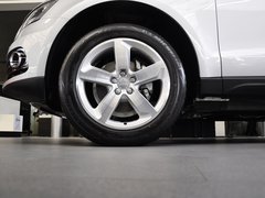 奥迪Q5 2013款 40 TFSI quattro 舒适型 5座