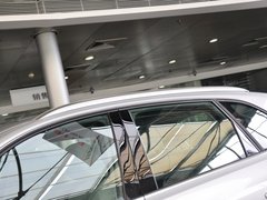 2013款 40 TFSI quattro 舒适型 5座